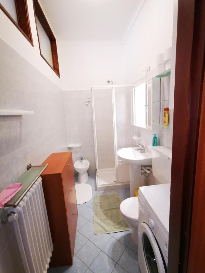 Torres Rojas Appartement Ivrea Buitenkant foto