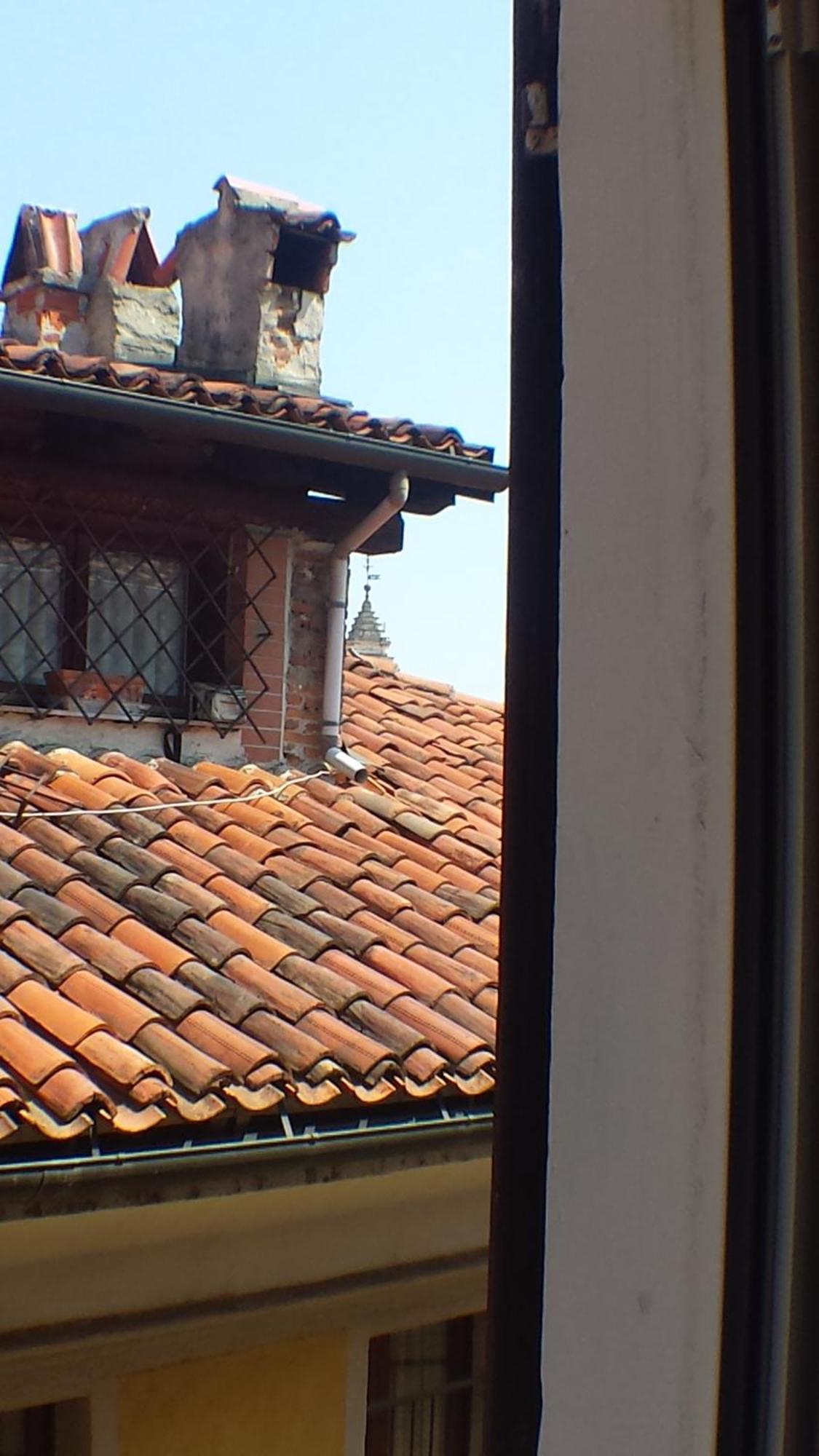 Torres Rojas Appartement Ivrea Buitenkant foto